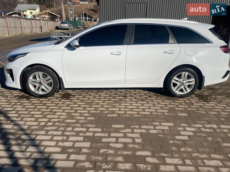 Универсал Kia Ceed 2019 в Львове