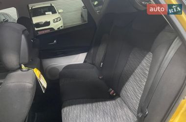 Хэтчбек Kia Ceed 2008 в Стрые