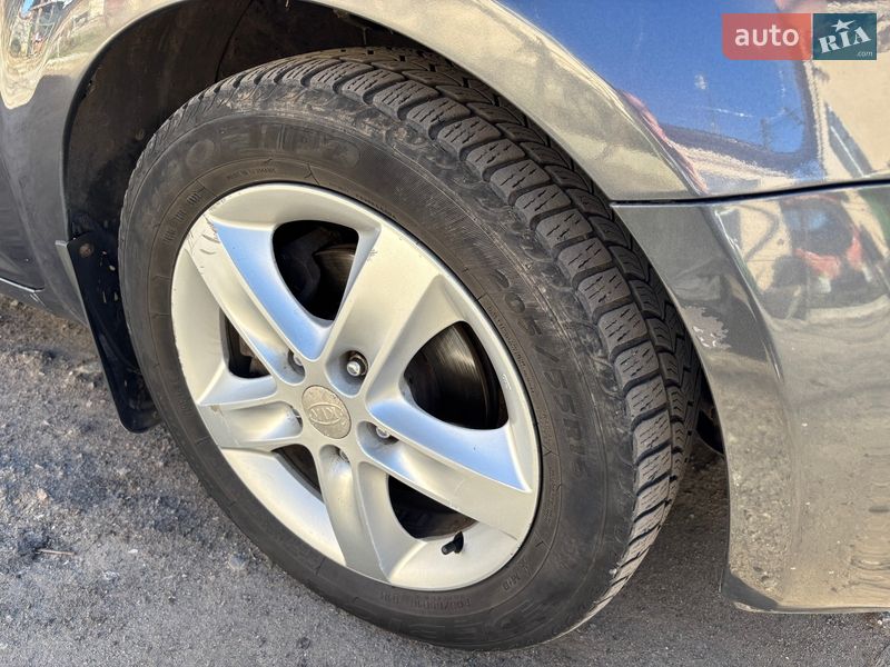 Универсал Kia Ceed 2008 в Николаеве