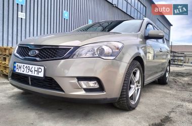Универсал Kia Ceed 2010 в Житомире