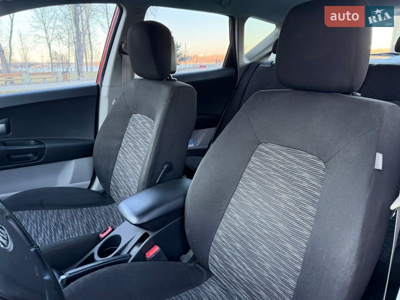 Универсал Kia Ceed 2008 в Киеве