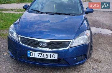 Универсал Kia Ceed 2008 в Полтаве