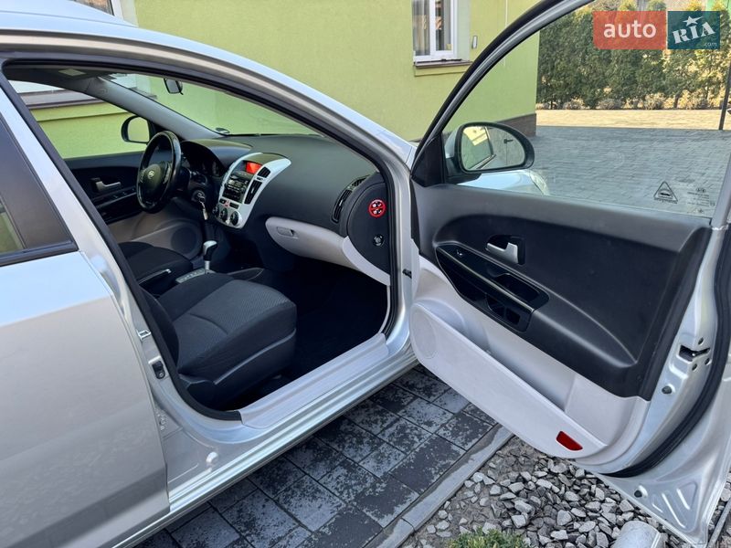 Універсал Kia Ceed 2008 в Дубні