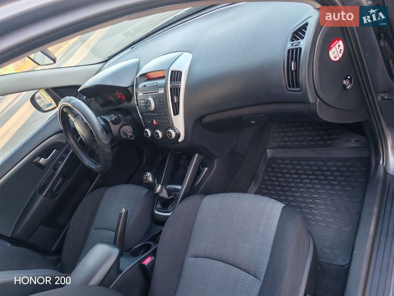 Универсал Kia Ceed 2012 в Кременчуге