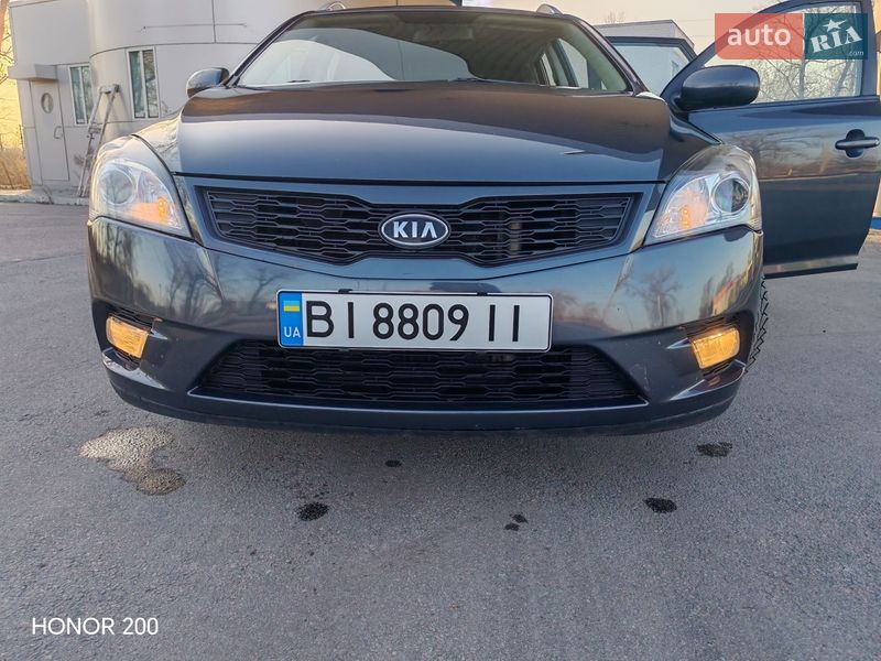 Универсал Kia Ceed 2012 в Кременчуге