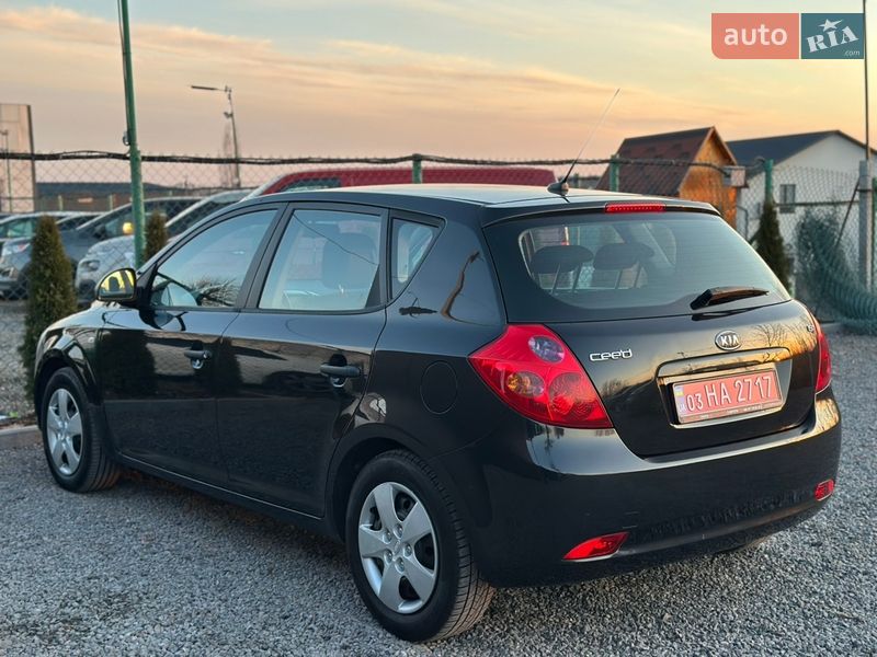 Хетчбек Kia Ceed 2008 в Вінниці