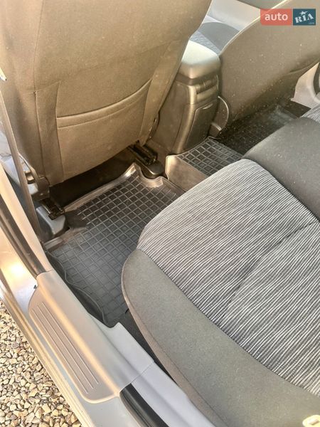 Хэтчбек Kia Ceed 2008 в Львове