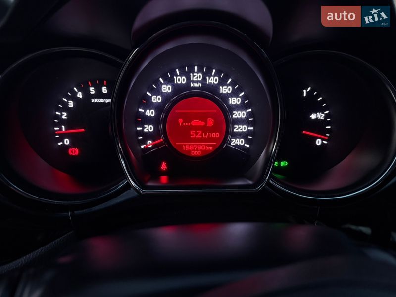 Хэтчбек Kia Ceed 2012 в Киеве