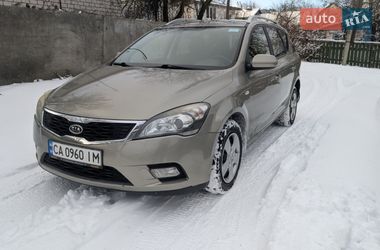Универсал Kia Ceed 2010 в Золотоноше