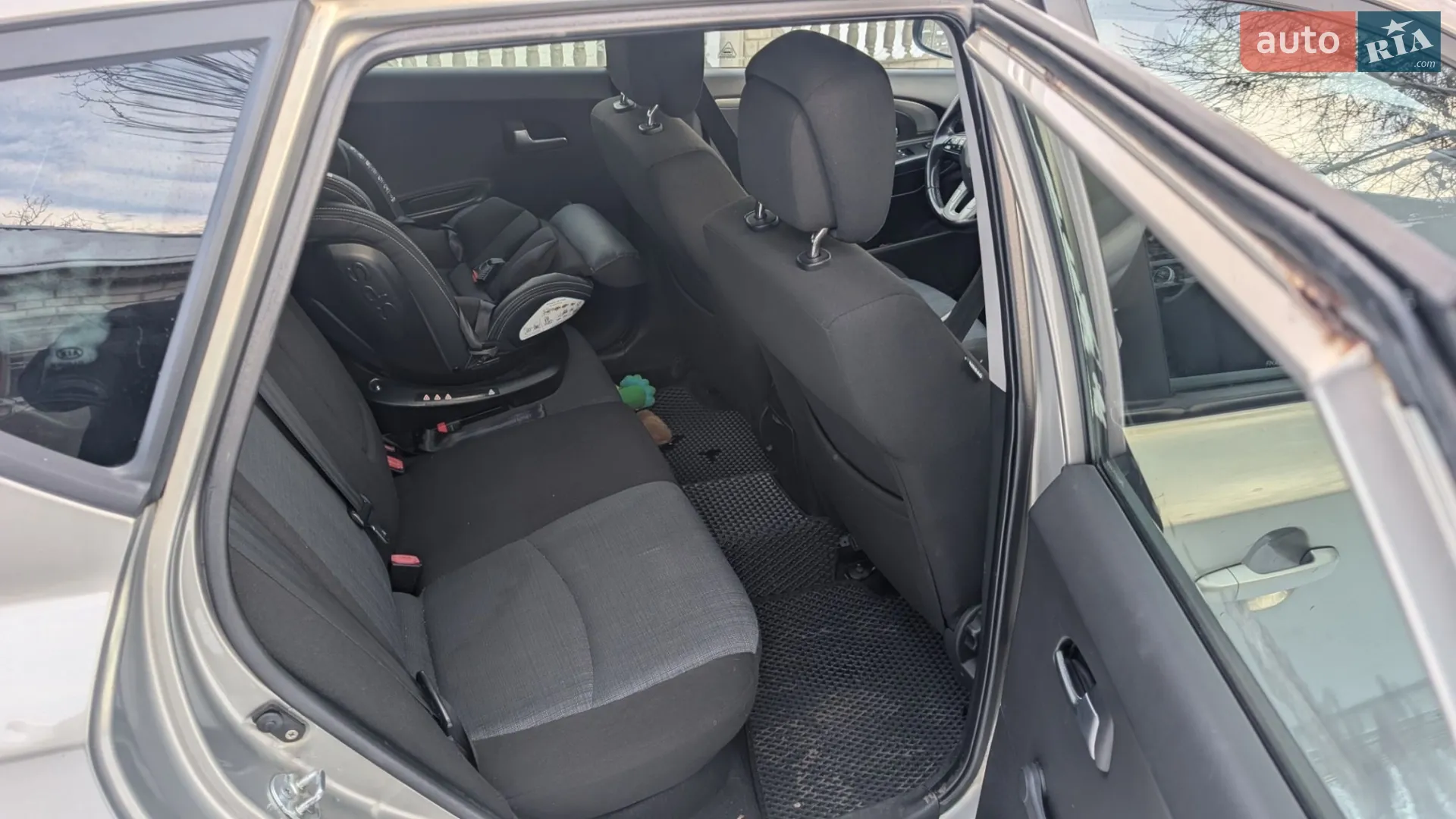 2010 Kia Cee'd - мініатюра 17