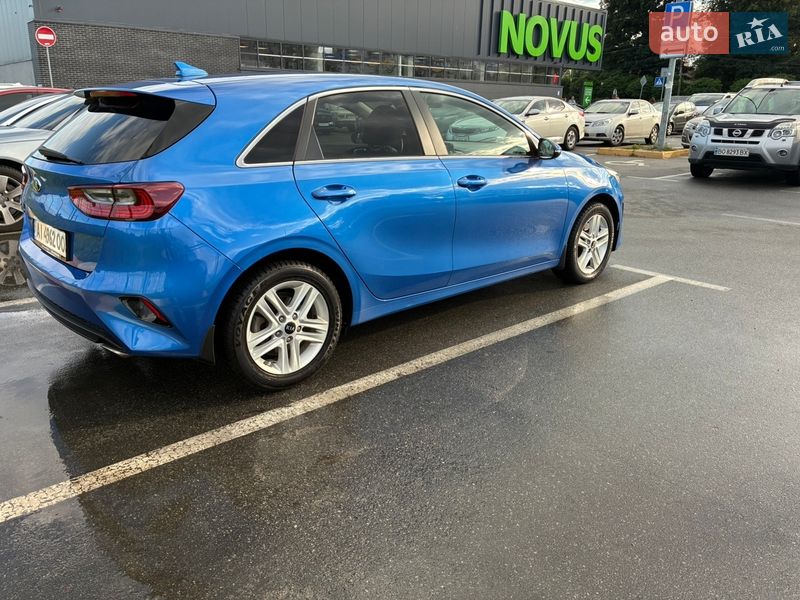 Хэтчбек Kia Ceed 2019 в Киеве