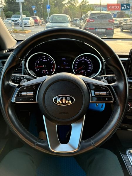 Хэтчбек Kia Ceed 2019 в Киеве