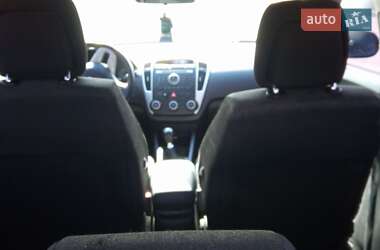 Универсал Kia Ceed 2010 в Умани