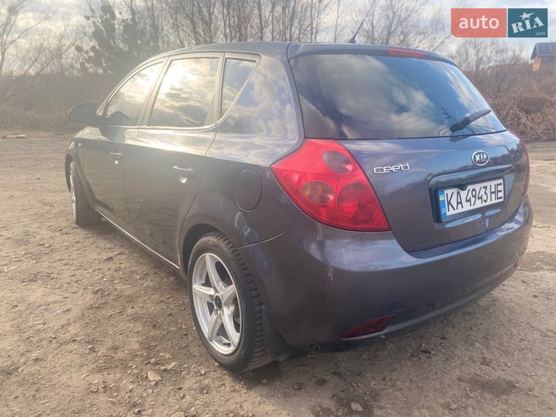 Хэтчбек Kia Ceed 2008 в Крюковщине