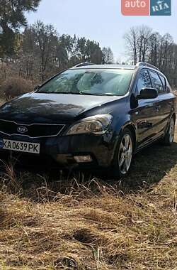 Универсал Kia Ceed 2010 в Киеве