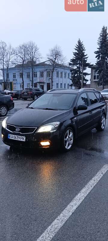 Универсал Kia Ceed 2010 в Киеве