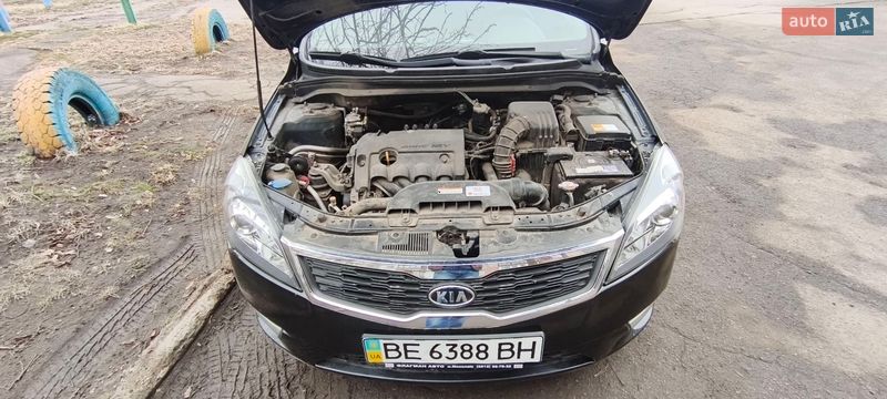 Универсал Kia Ceed 2012 в Первомайске