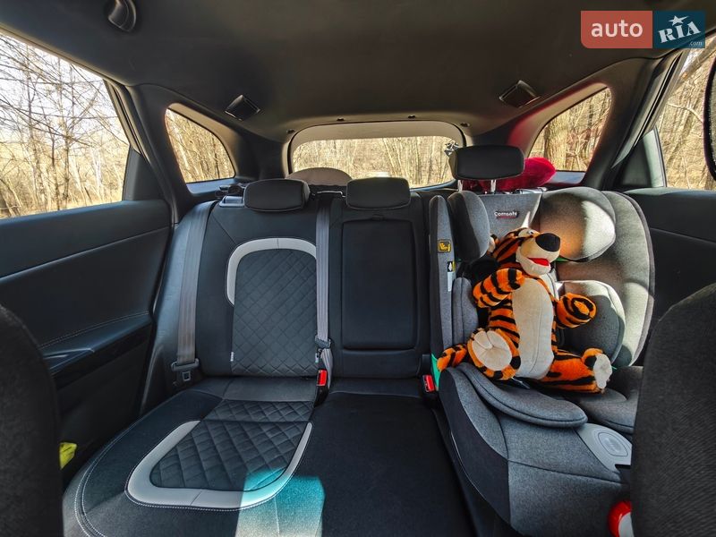 Универсал Kia Ceed 2016 в Киеве