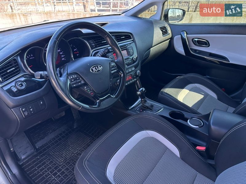 Універсал Kia Ceed 2016 в Києві