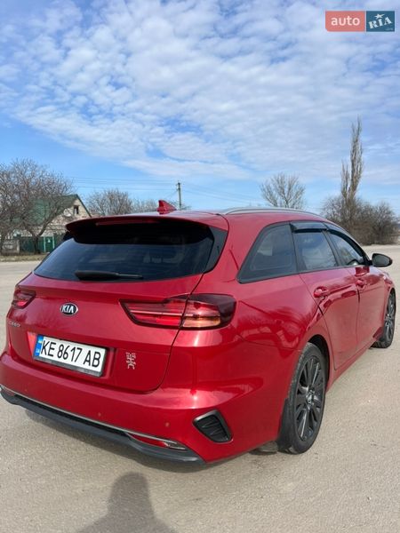 Универсал Kia Ceed 2018 в Днепре