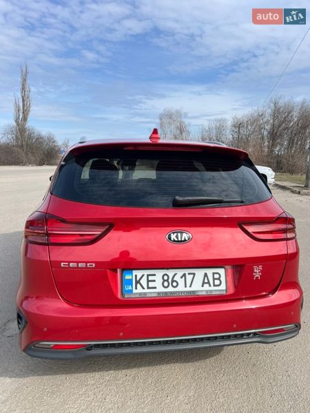 Универсал Kia Ceed 2018 в Днепре