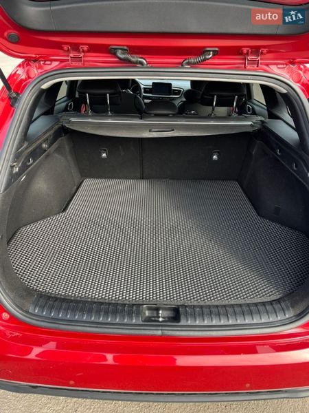 Универсал Kia Ceed 2018 в Днепре