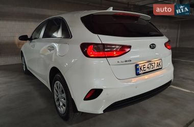 Хэтчбек Kia Ceed 2021 в Днепре