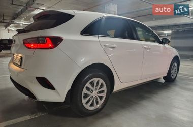 Хэтчбек Kia Ceed 2021 в Днепре