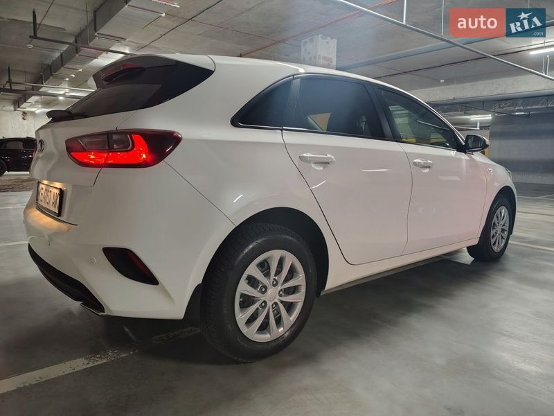Хэтчбек Kia Ceed 2021 в Днепре