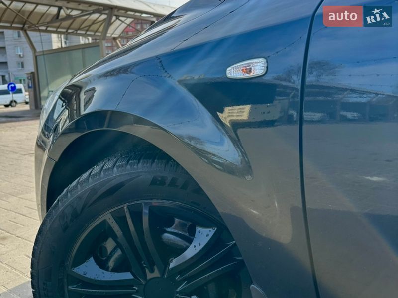 Хэтчбек Kia Ceed 2008 в Днепре