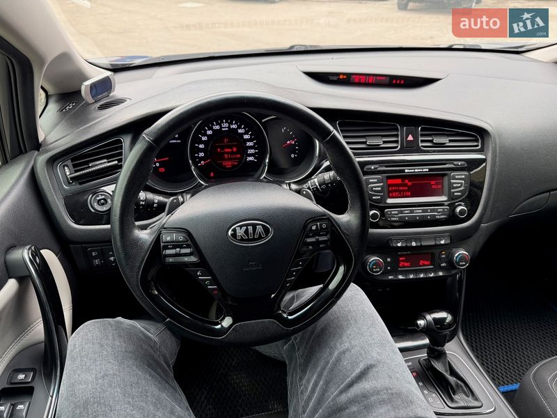 Хетчбек Kia Ceed 2013 в Запоріжжі фото 82 Хетчбек Kia Ceed 2013 в Запоріжжі