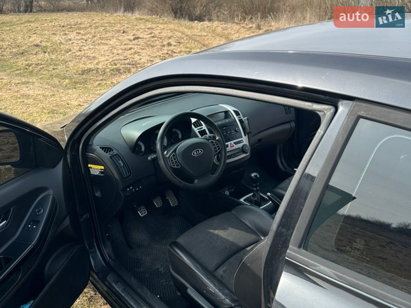 Хетчбек Kia Ceed 2007 в Хмельницькому фото 8 Хетчбек Kia Ceed 2007 в Хмельницькому