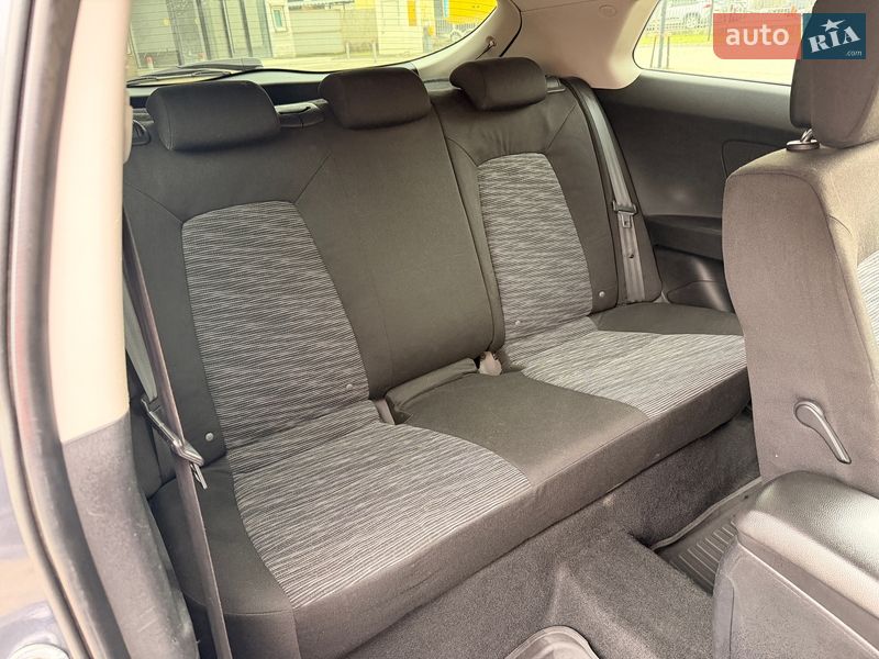 Хетчбек Kia Ceed 2008 в Дніпрі