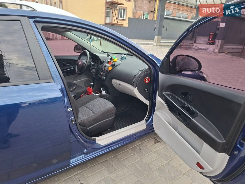 Універсал Kia Ceed 2008 в Хмельницькому фото 26 Універсал Kia Ceed 2008 в Хмельницькому