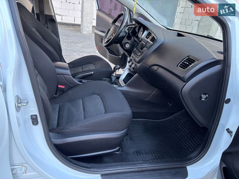 Универсал Kia Ceed 2015 в Хмельницком