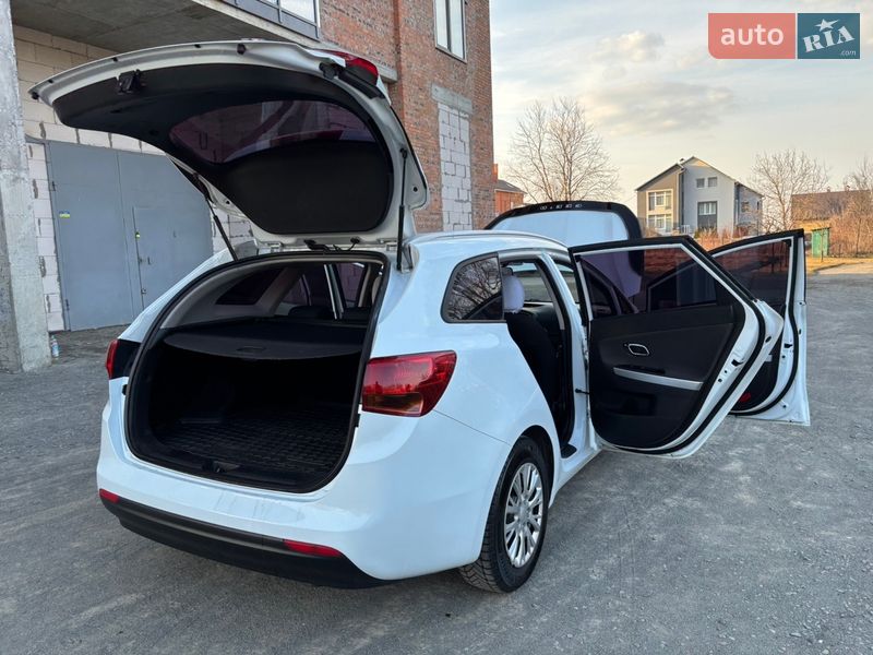 Универсал Kia Ceed 2015 в Хмельницком