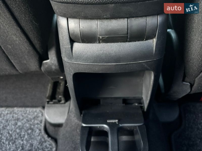 Хетчбек Kia Ceed 2011 в Хоролі