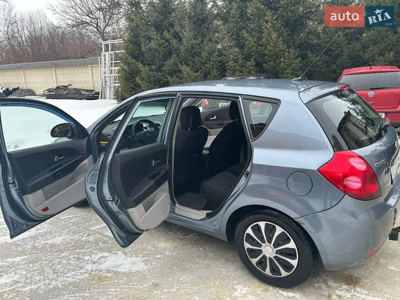 Хетчбек Kia Ceed 2008 в Харкові фото 4 Хетчбек Kia Ceed 2008 в Харкові