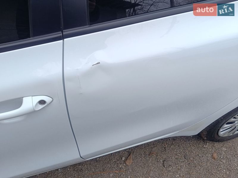 Хэтчбек Kia Ceed 2013 в Кагарлыке