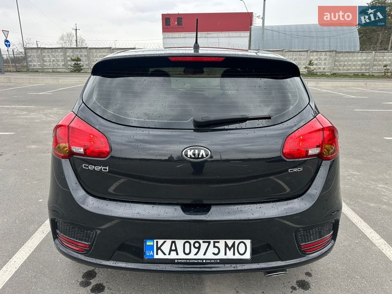 Хэтчбек Kia Ceed 2016 в Киеве