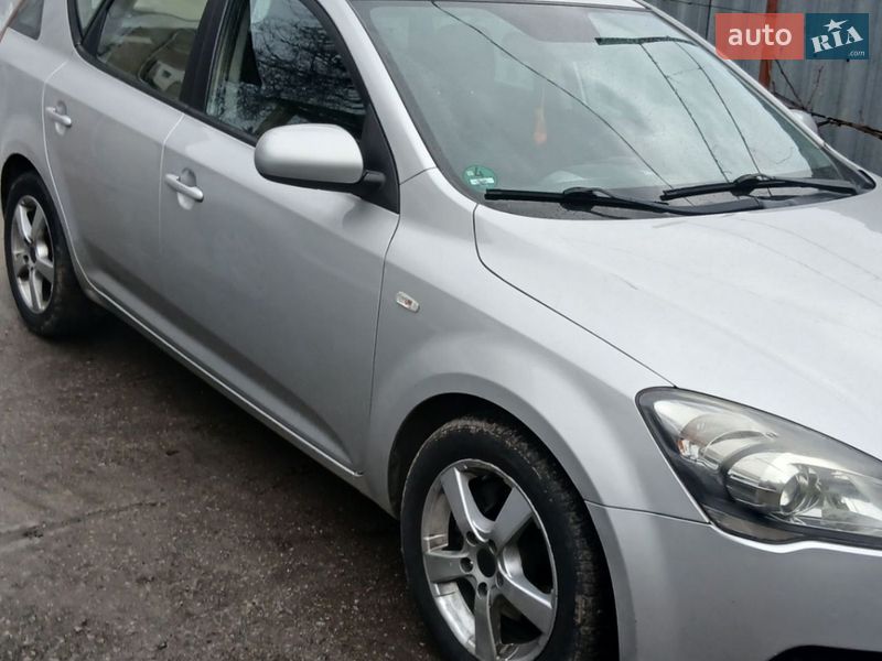 Универсал Kia Ceed 2012 в Киеве фото Универсал Kia Ceed 2012 в Киеве