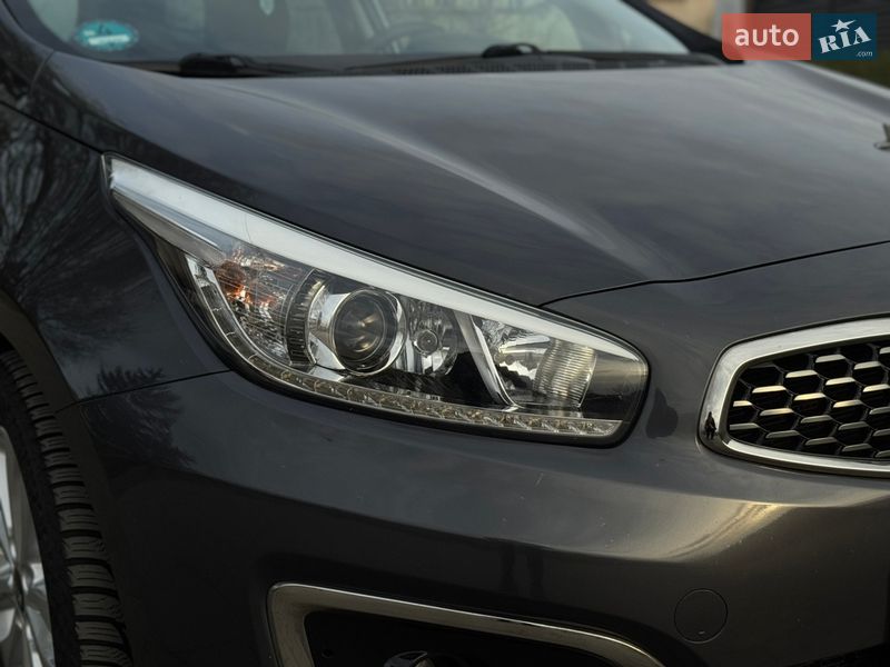 Универсал Kia Ceed 2017 в Луцке