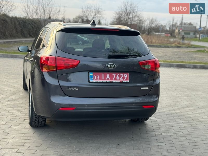 Универсал Kia Ceed 2017 в Луцке