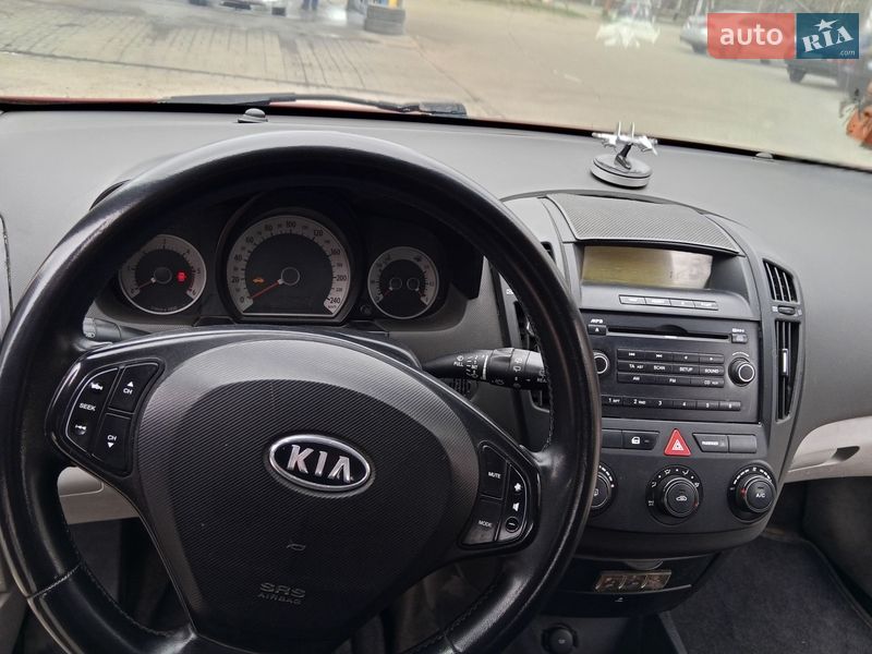Хэтчбек Kia Ceed 2008 в Запорожье фото 9 Хэтчбек Kia Ceed 2008 в Запорожье