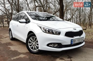 Універсал Kia Ceed 2013 в Миколаєві