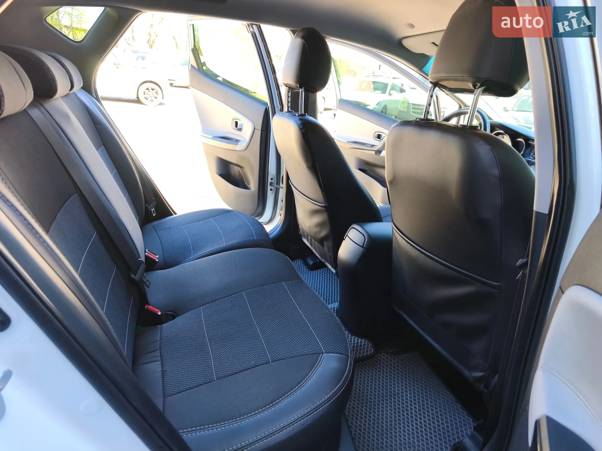 2016 Kia Cee'd - мініатюра 12