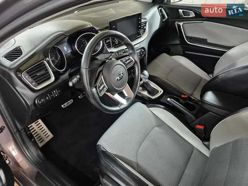 2019 KIA Ceed, VIN U5YH5816BLL051835:plate — фото 1 (autoria)