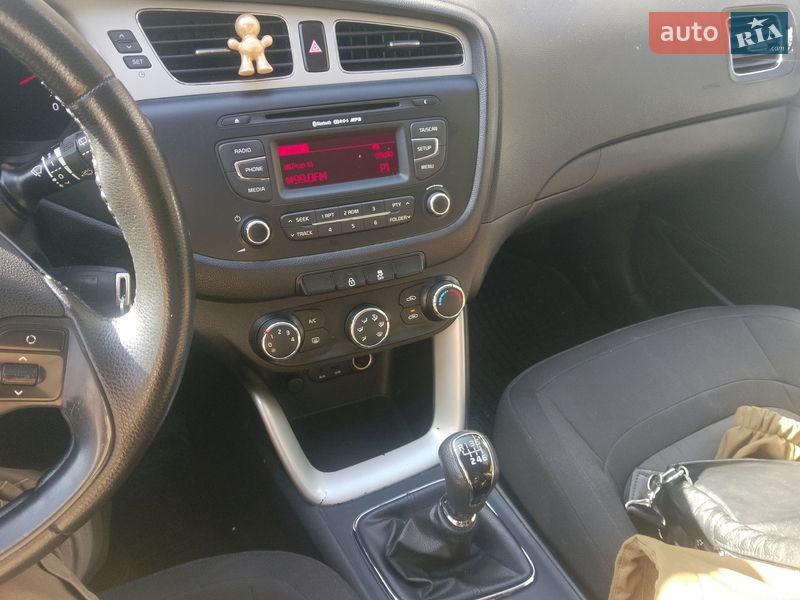 Универсал Kia Ceed 2015 в Бородянке