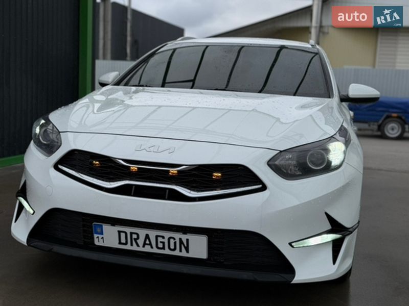 Универсал Kia Ceed 2023 в Киеве