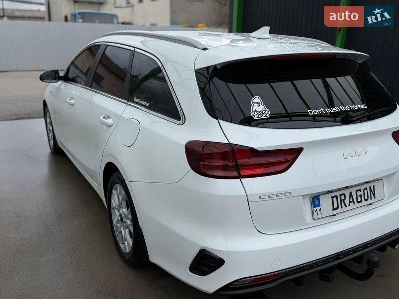 Универсал Kia Ceed 2023 в Киеве